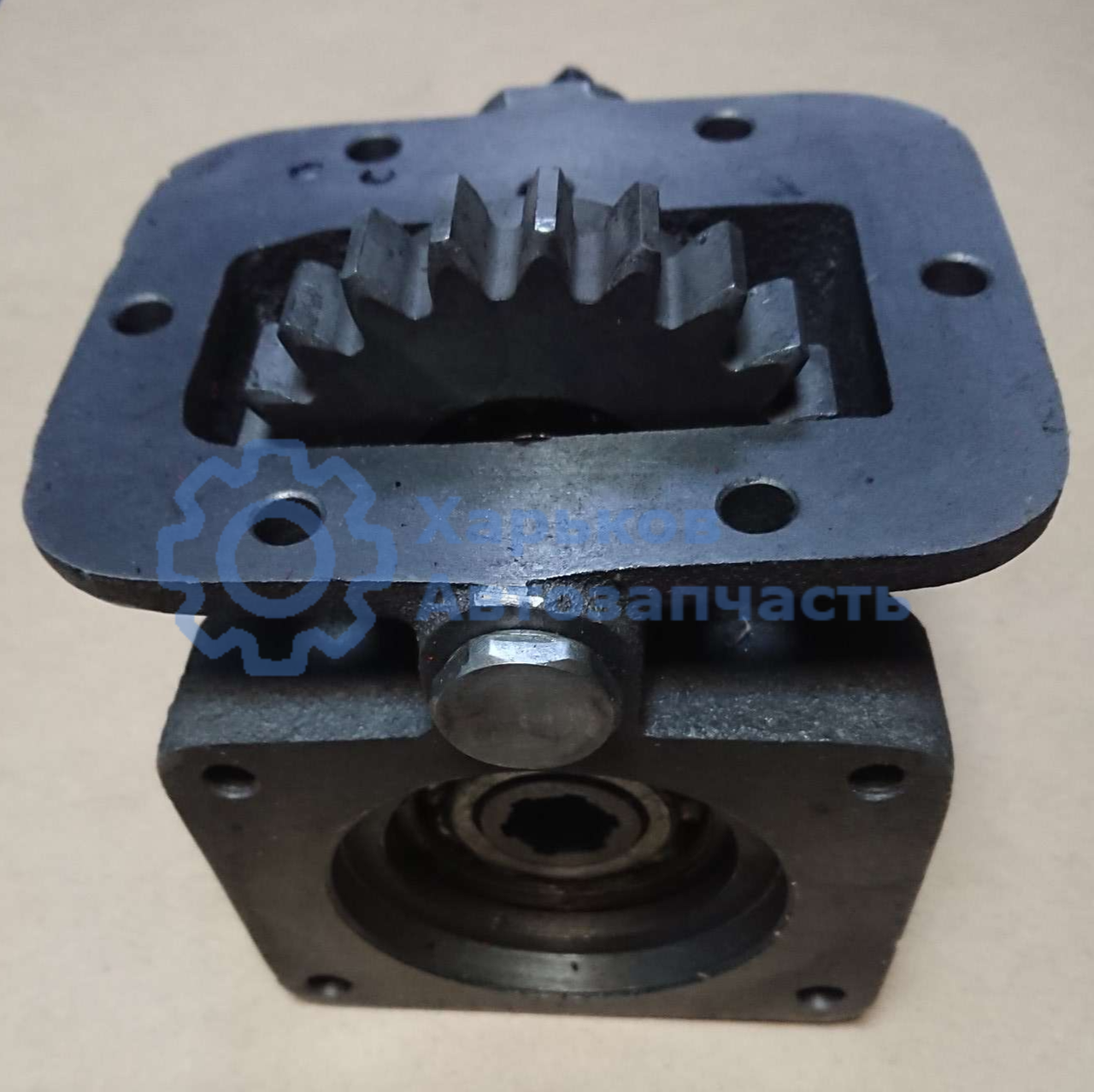 

Коробка отбора мощности (корот.шток, чугун.корпус под НШ-32) ГАЗ 3309 4301 (4509-4202010-10)