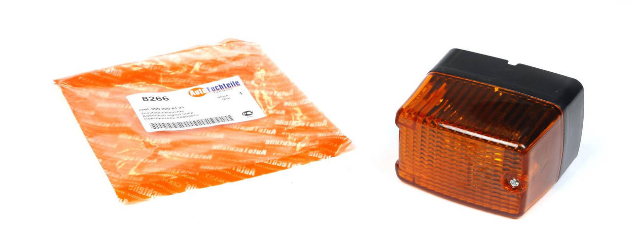 

Повторитель поворота на крыло (желтый) Mercedes 609-709/T1 (601-602)/T2 (8266) AUTOTECHTEILE