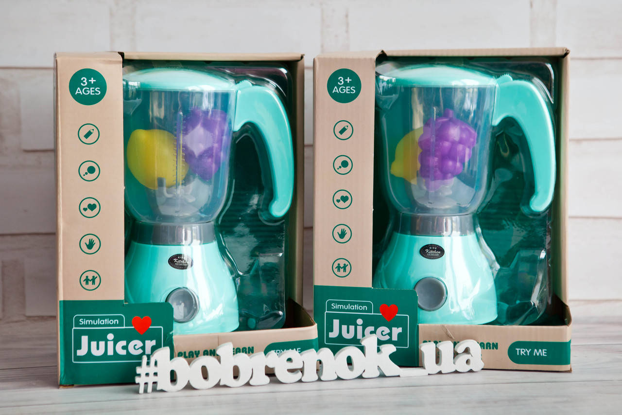 

Блендер. Свет, нож вращается, продукты, в коробке