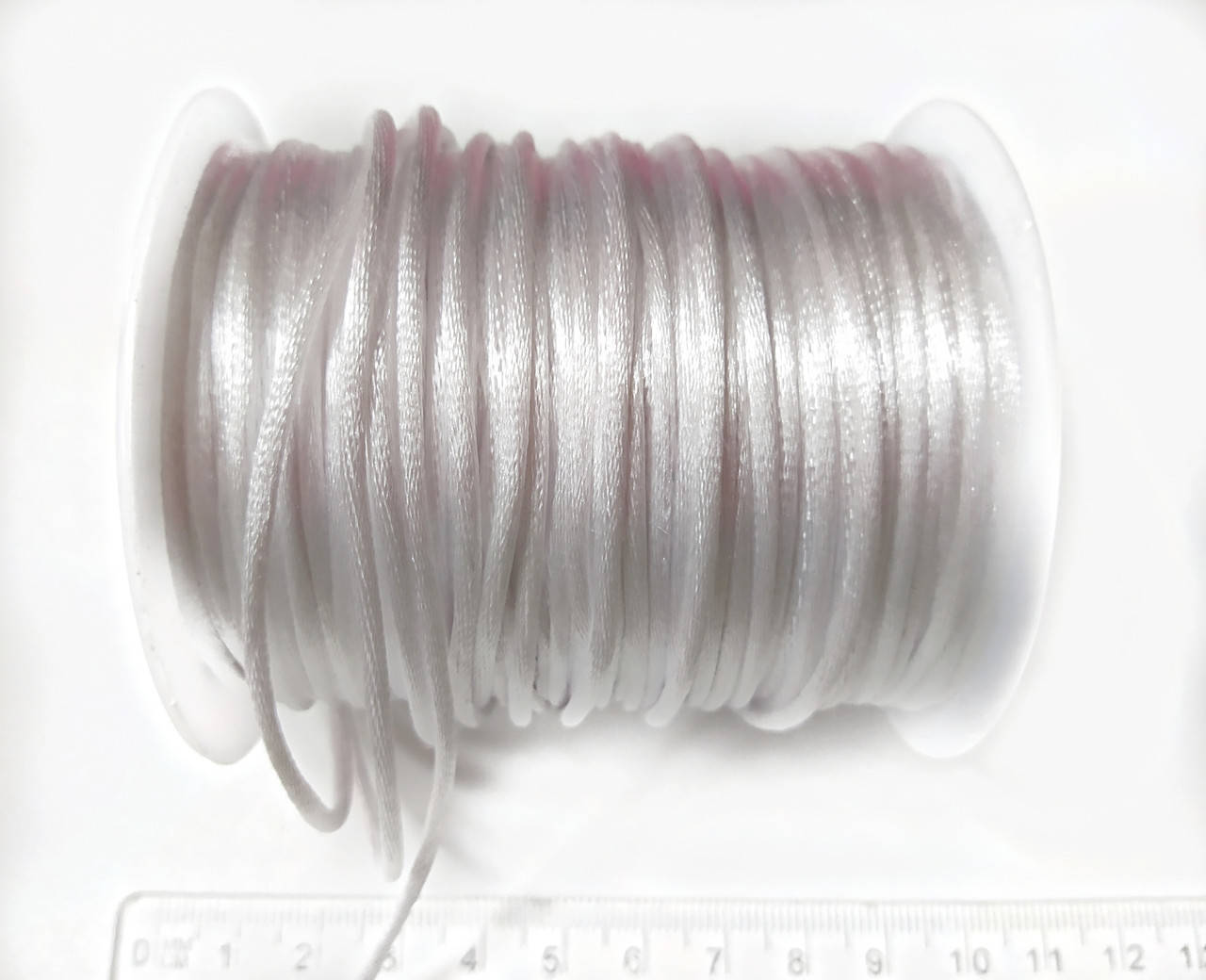 

Шнур корсетный круглый атласный 3 мм белый