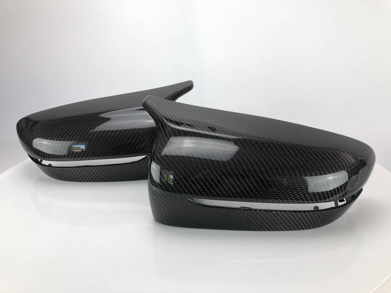 

Карбоновые накладки на зеркала BMW 3 G20 G21 M-Look