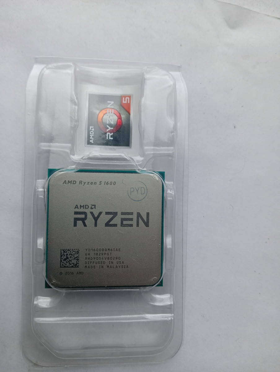 

Процессор AMD Ryzen 5 1600 6 ядер 12 потоков 3.2GHz новый (YD1600BBM6IAE) AM4 Tray