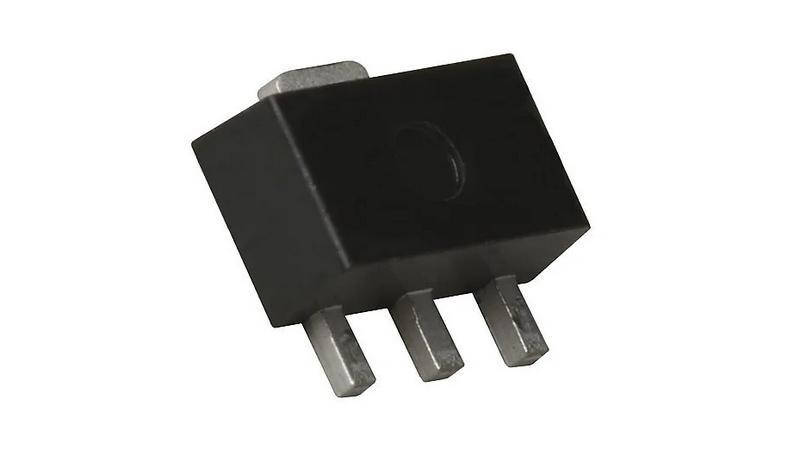 

Микросхема 79L05 7905 5V SMD SOT-89 2шт (11430)