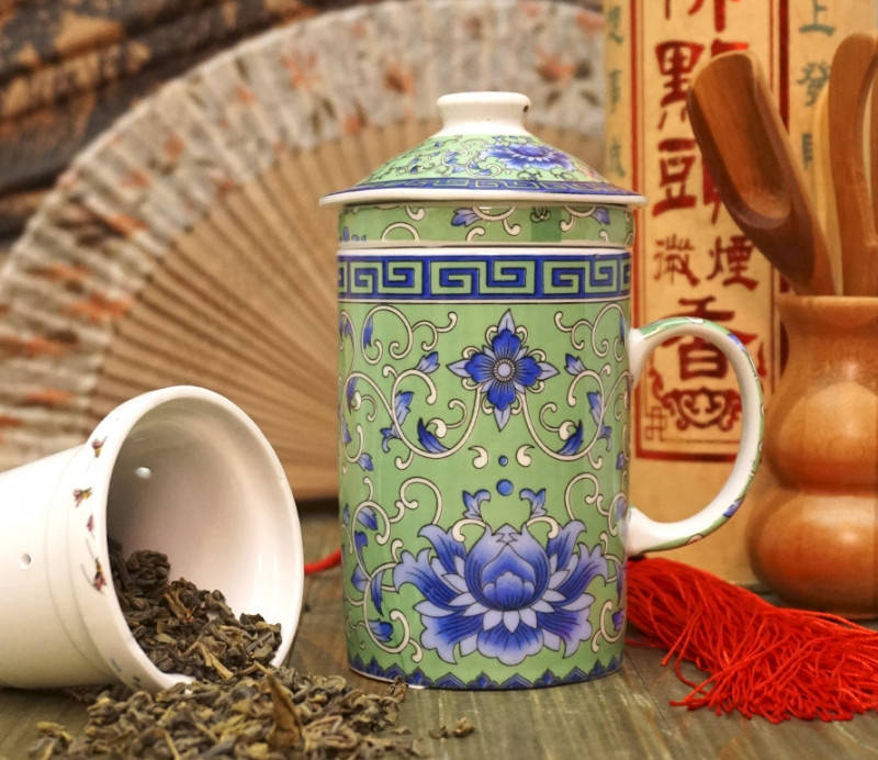 

Кружка заварник с ситечком "Пион"