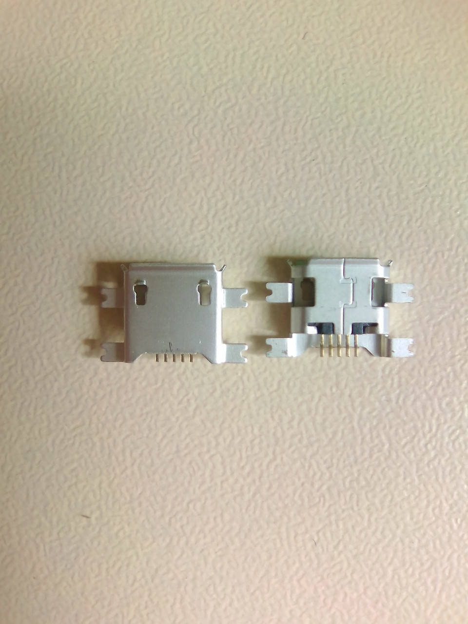 

Micro USB