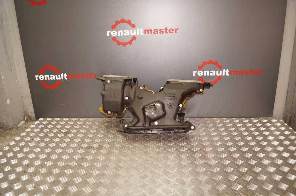 

Корпус моторчика печки Renault Trafic (Vivaro, Primastar) 7701050288 Б/У