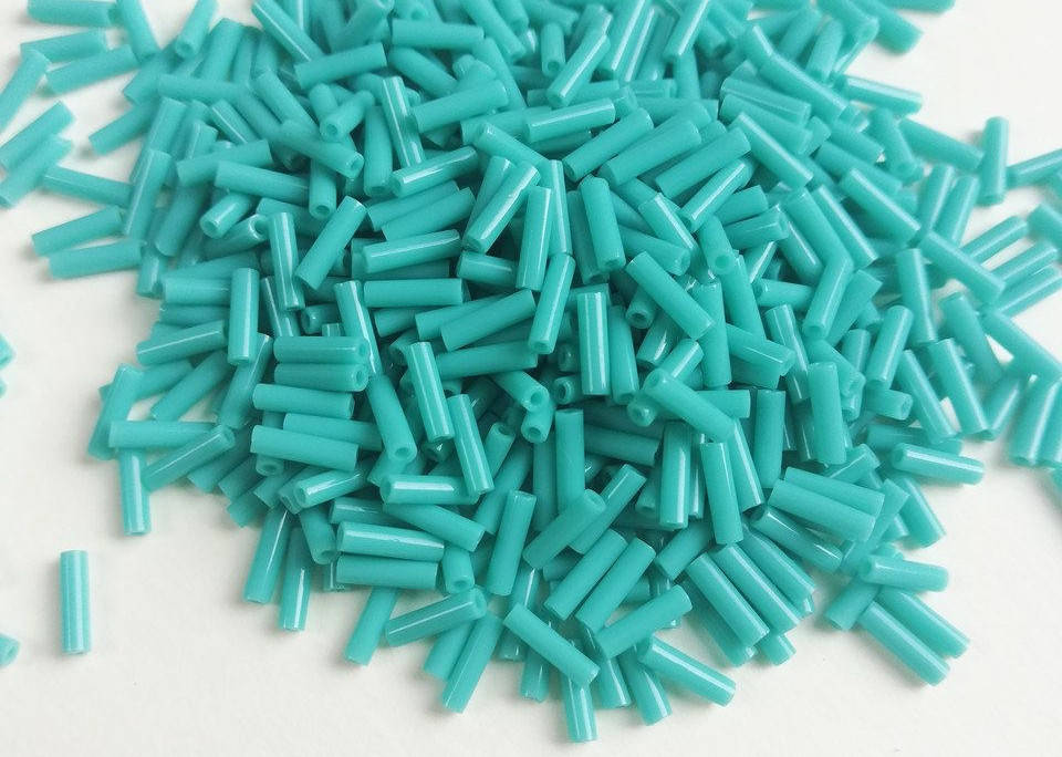 

Стеклярус Miyuki 6 мм 0412 - Opaque Turquoise Green