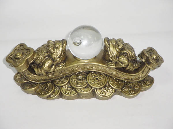 

Статуэтка Две Жабы с Шаром на Жезле Жуи (под бронзу)