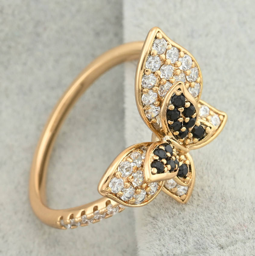 

Кольцо Xuping 15073 ширина 14 мм белые фианиты позолота 18К размер 20