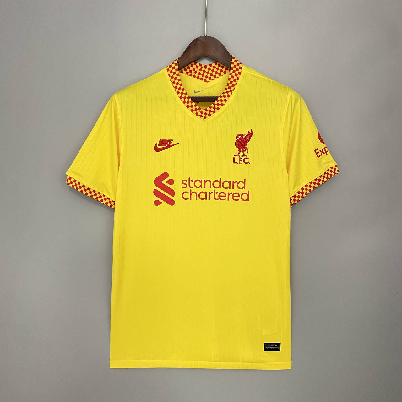 

Футбольная форма Ливерпуль Liverpool 2021-22 резервная