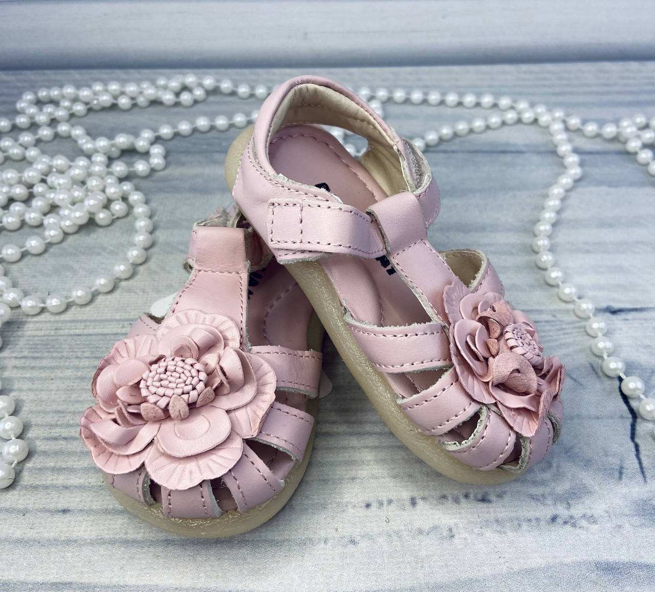 

Босоножки для девочек Цветочек Розовый K6C-1old Paliament размер 23 (длина стельки 13.5 см)