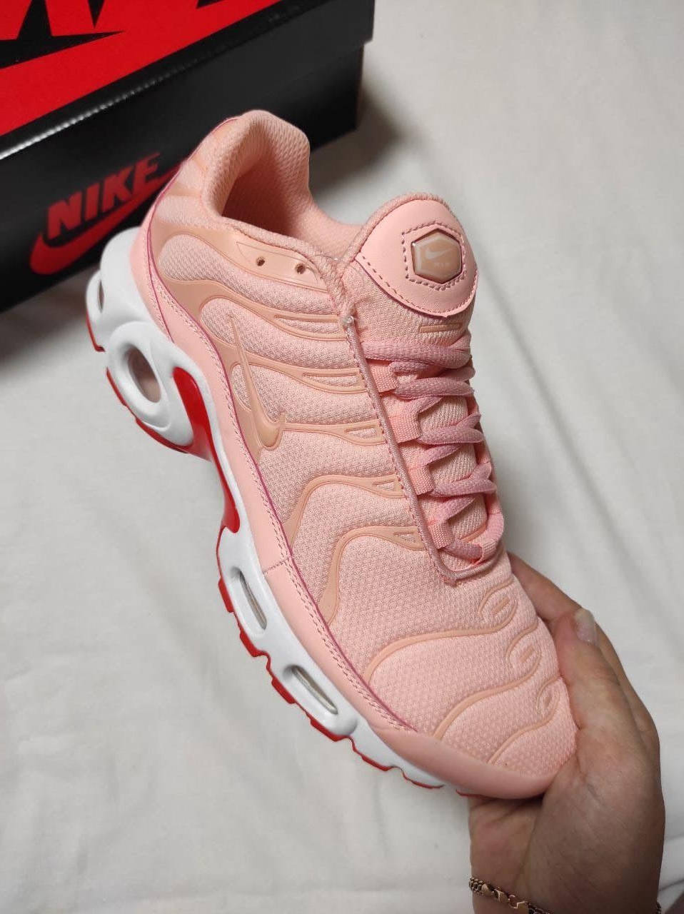 

Женские кроссовки Найк Эир Макс ТН+ n(ike air max tn+) розовые, Розовый