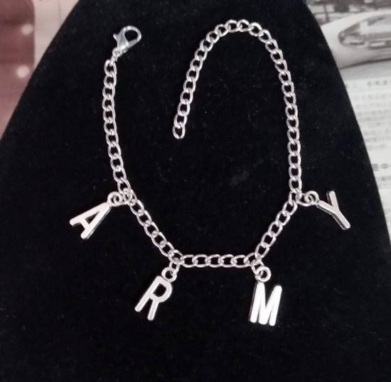 

Браслет БТС арми / браслет army BTS/ украшение на руку/ бижутерия на руку в серебристом цвете