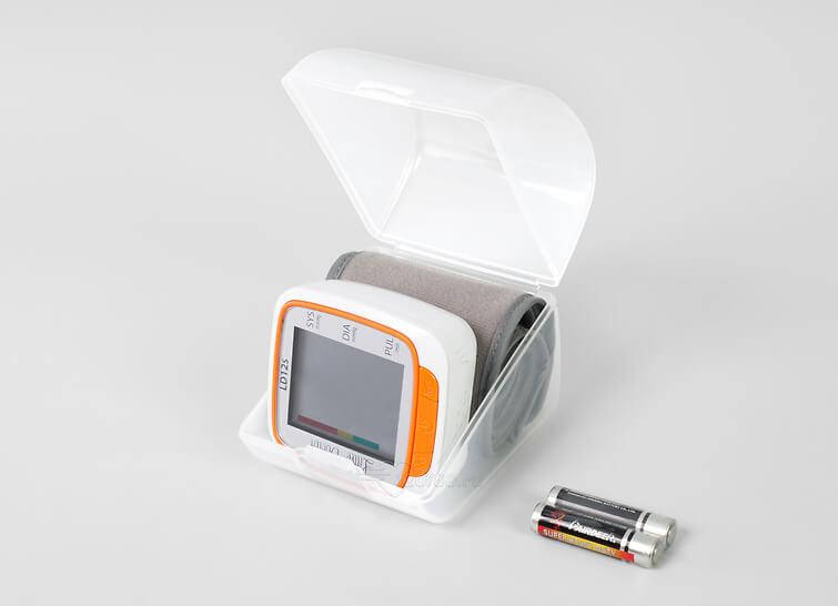

Говорящий тонометр Little Doctor LD-12S автоматический на запястье гарантия 5 лет