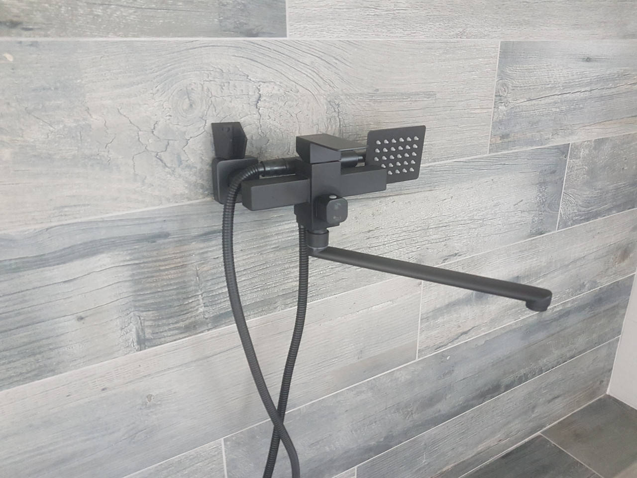 

Смеситель чёрный для ванны Kub 006 euro Black, Черный