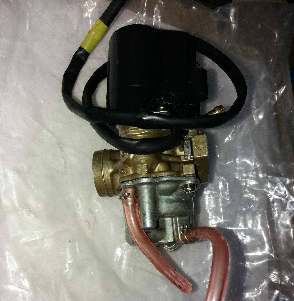 

Карбюратор HONDA 49cm3 TACT AF24 Япония