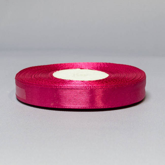 

Лента атласная 1,2 см за 33 м вишневый ЛА12-057