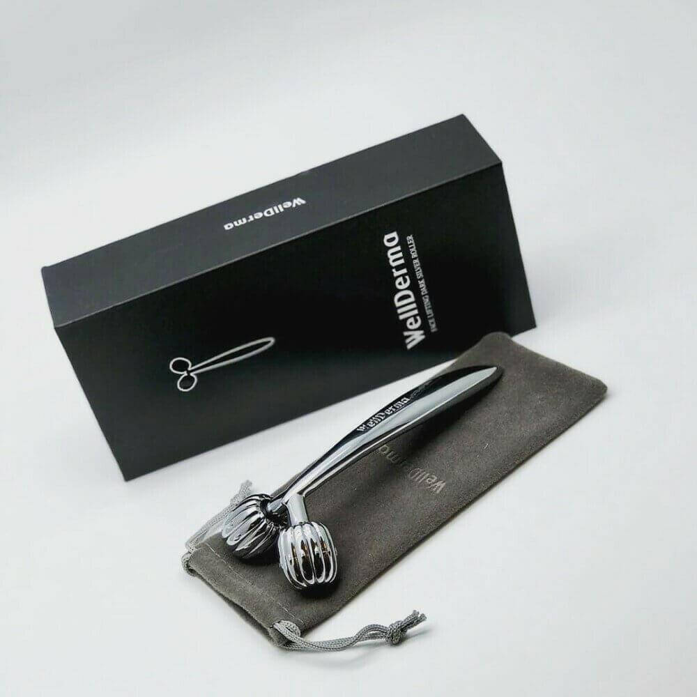

Роликовый массажёр для лица WellDerma Face Lifting Dark Silver Roller