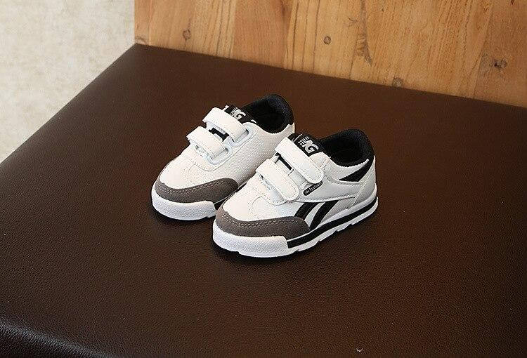 

Кросівки на хлопчика, спортивне взуття для хлопчика, рр. 21-30 27