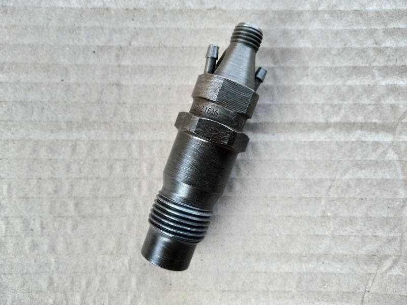 

Форсунка Nissan Primera P11 1996-2002 2.0TD 150bar 0432217308; CD20T