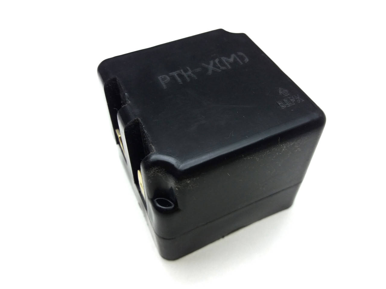 

Пусковое реле для холодильников РТК-Х ( М ) / 1,3A / 220V. Китай.