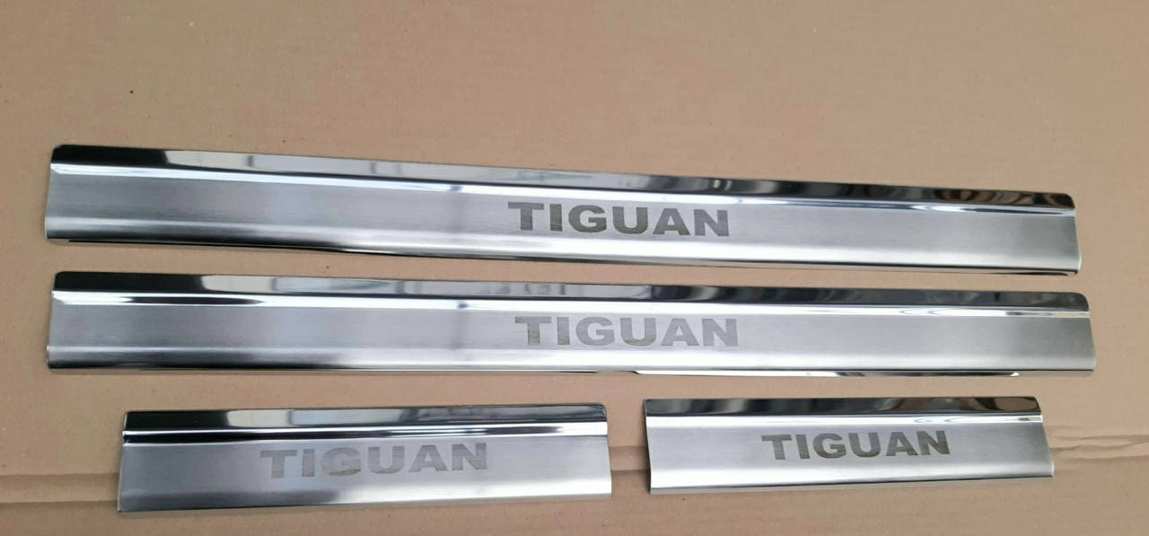

Накладки на пороги Volkswagen Tiguan 2007-2015