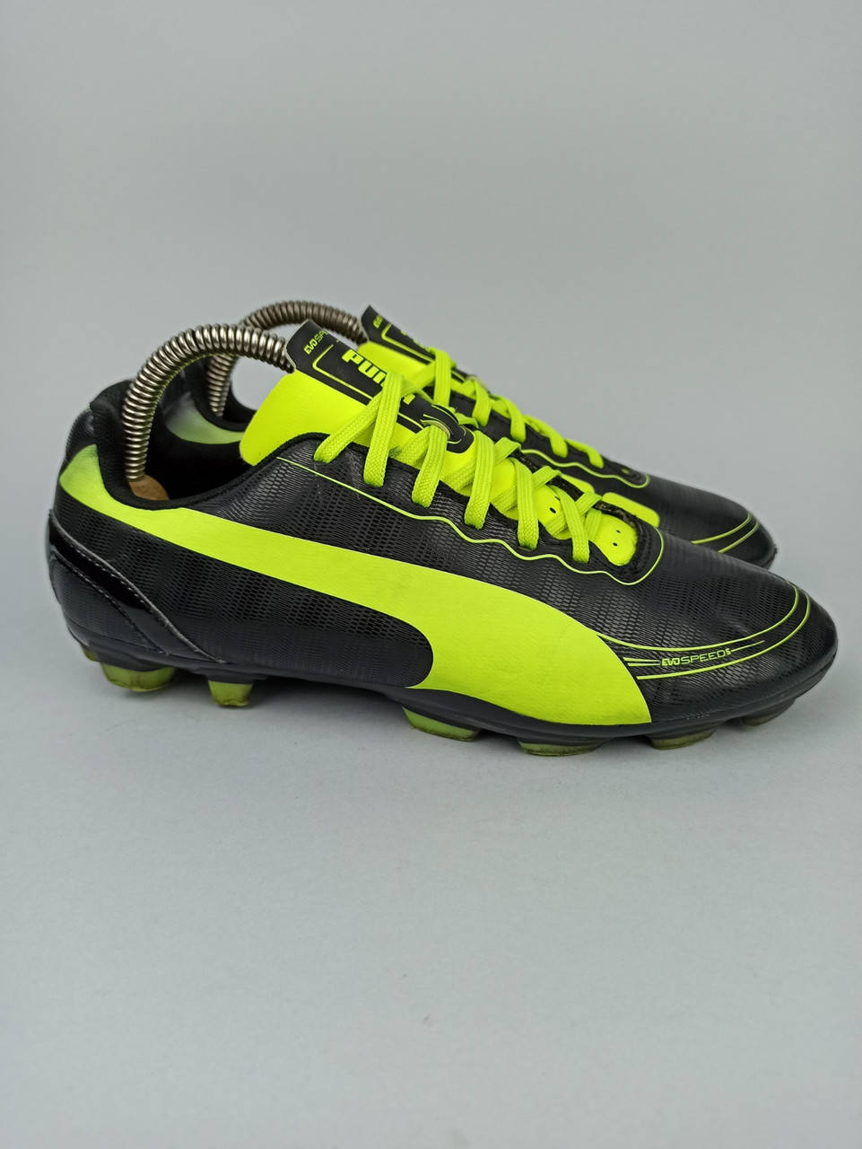 

Бутсы детские Puma EvoSpeed 5.2 FG Размер 37 (23 см.)
