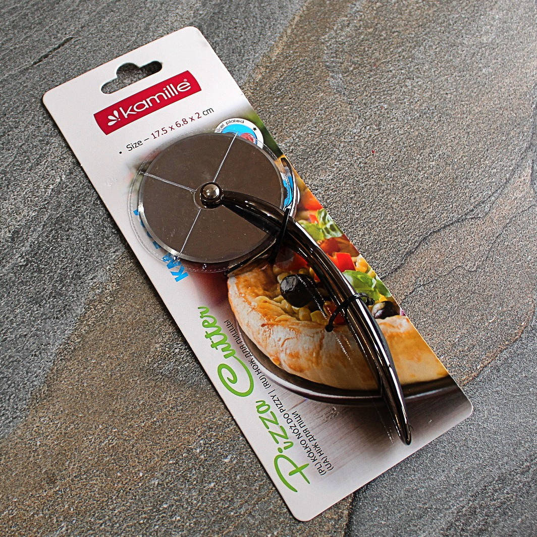 

Нож для теста и пиццы 17.5 см из цинкового сплава с TPR-вставкой на ручке