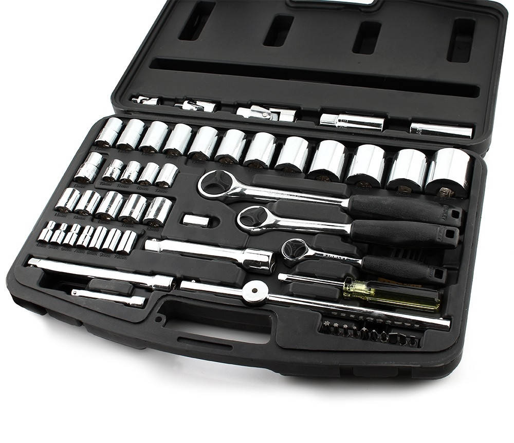 

Набор инструментов 1/4"+3/8"+1/2", 60 ед .(головки, трещотки, биты) Stanley 1-94-657