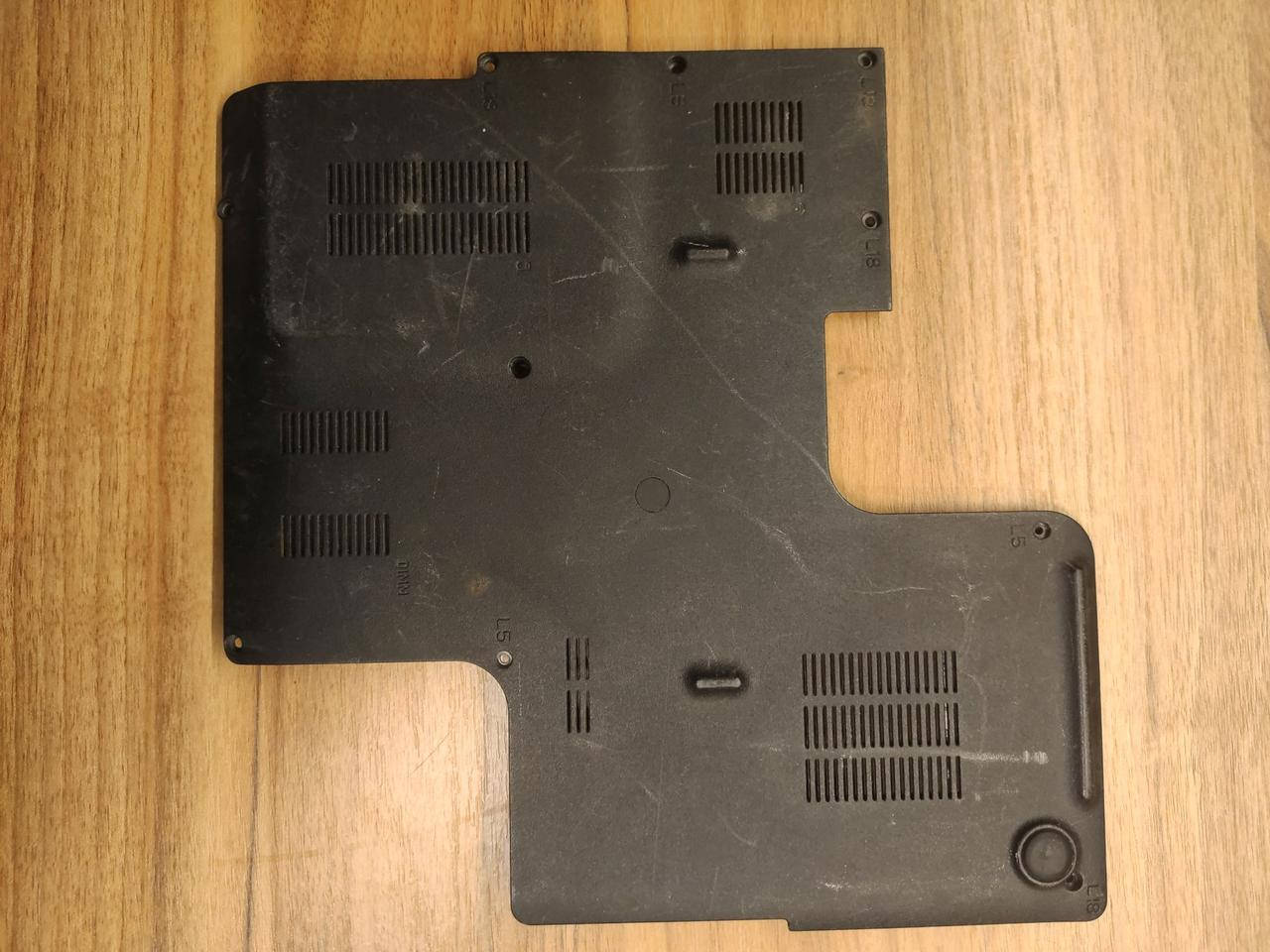 

Сервисная заглушка Medion Akoya E7214, MD98360 (Z-58)