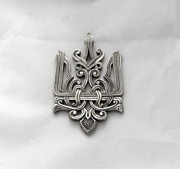 

Тризуб стилізований під герб Рюриковичів кулон бронза+посрібнення