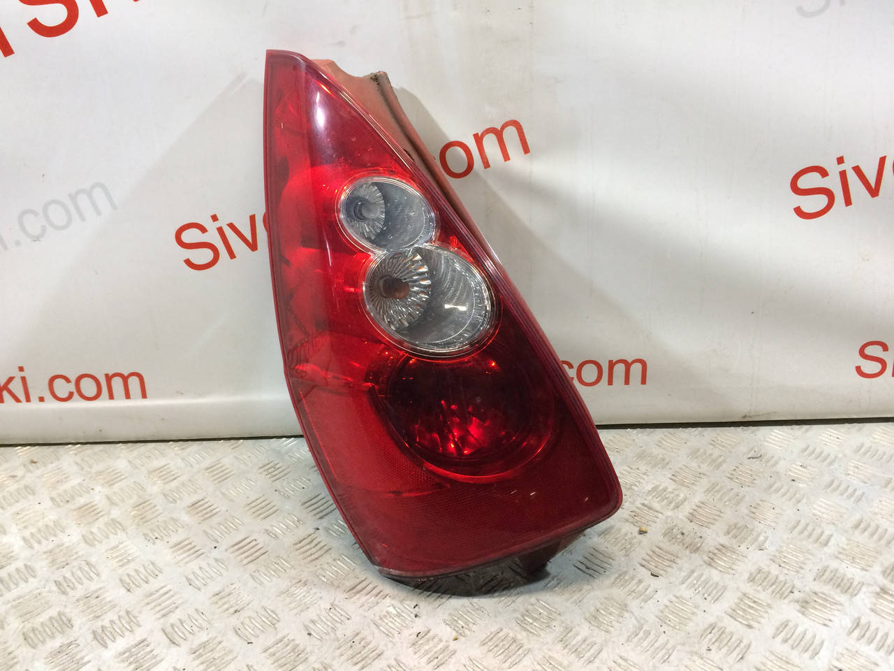 

Фонарь задний левый, стоп Mazda 5 2005-2009