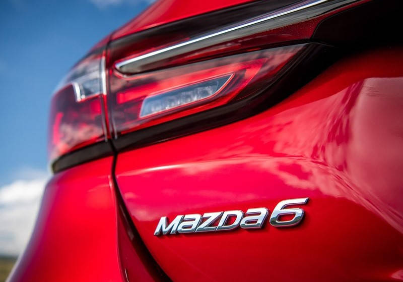

Эмблема надпись багажника Mazda 6