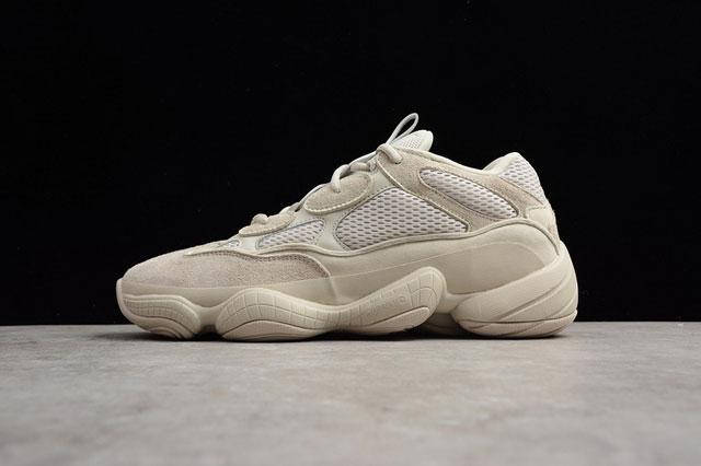 

Женские кроссовки Adidas Yeezy 500