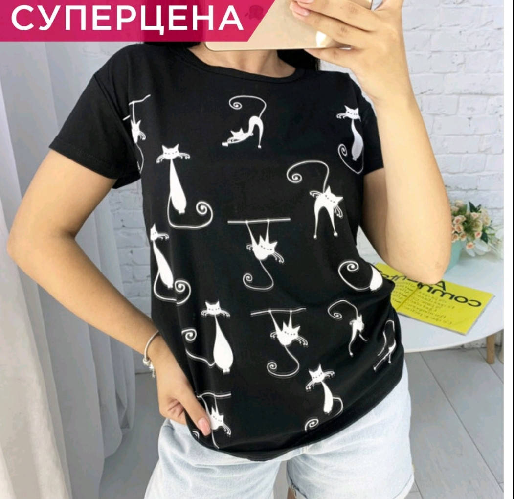 

Жіноча футболка 42-44
