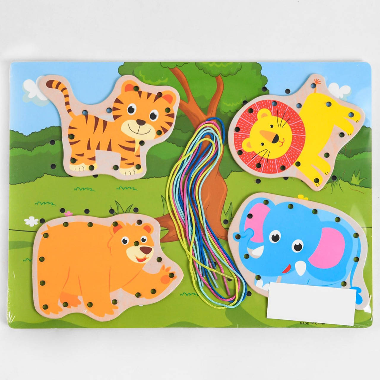 

Деревянная игра М 46851 “Дикие животные”, шнуровка