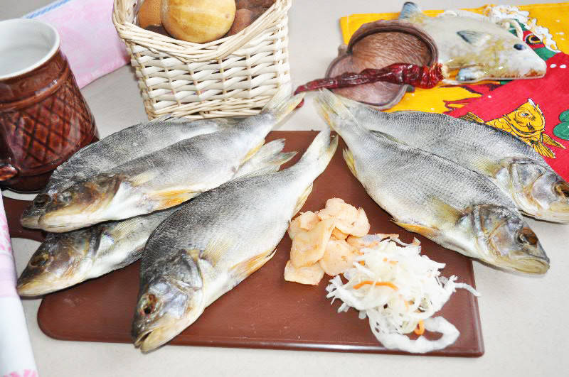 

Окунь вяленый, размер 350-600грамм