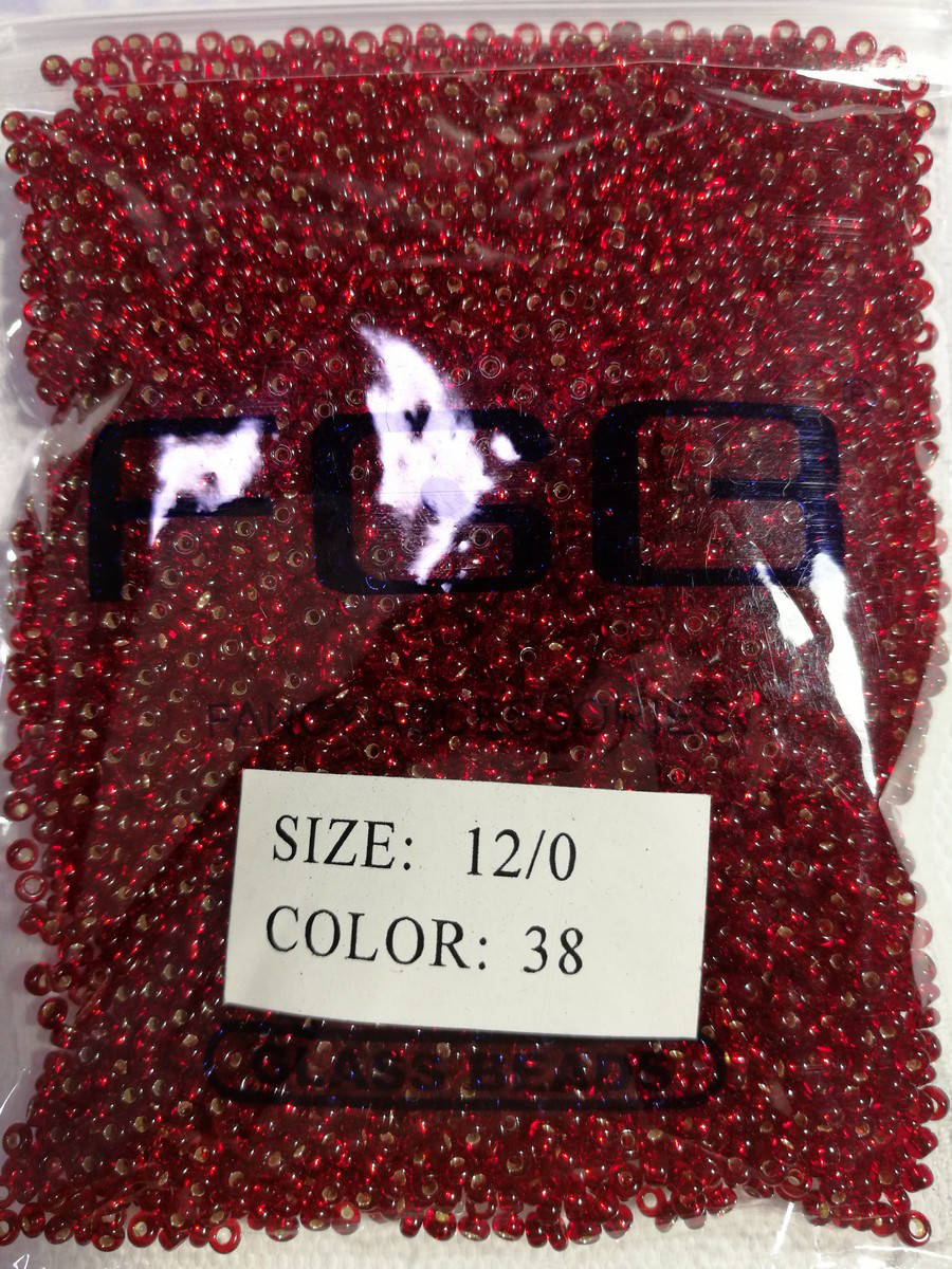 

Бисер калеброванный № 38 (50гр)