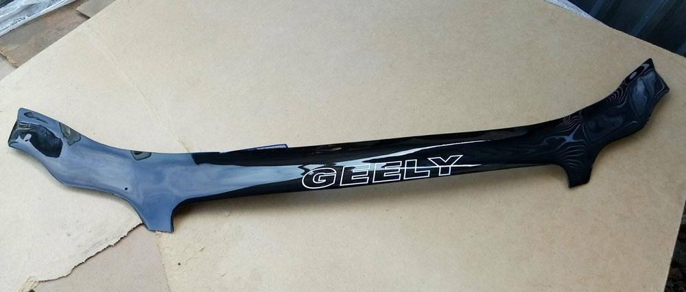 

Мухобойка капота Geely CK 2005- (AV-Tuning)