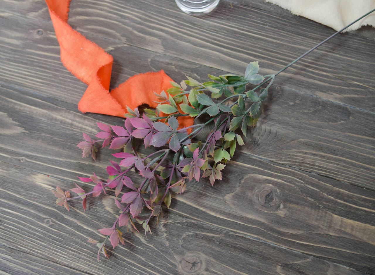 

Ветка-дополнитель плющ мелкий. темно-розовый