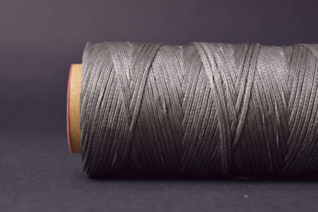 

Нить Galaces плоская вощенная 1.2 мм, серый (s023)