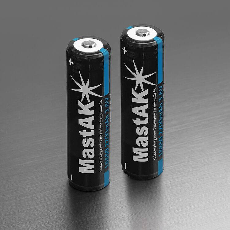 

Аккумулятор Mastak 18650 3,7В 2200 мАч с электроникой