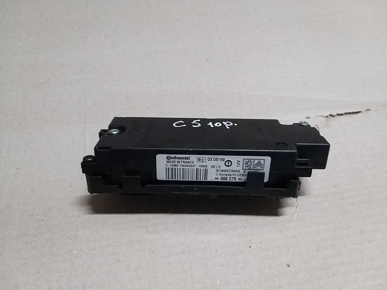 

Блок управління Bluetooth Citroen-C5,Peugeot (№9666827980) Continental S180073002K