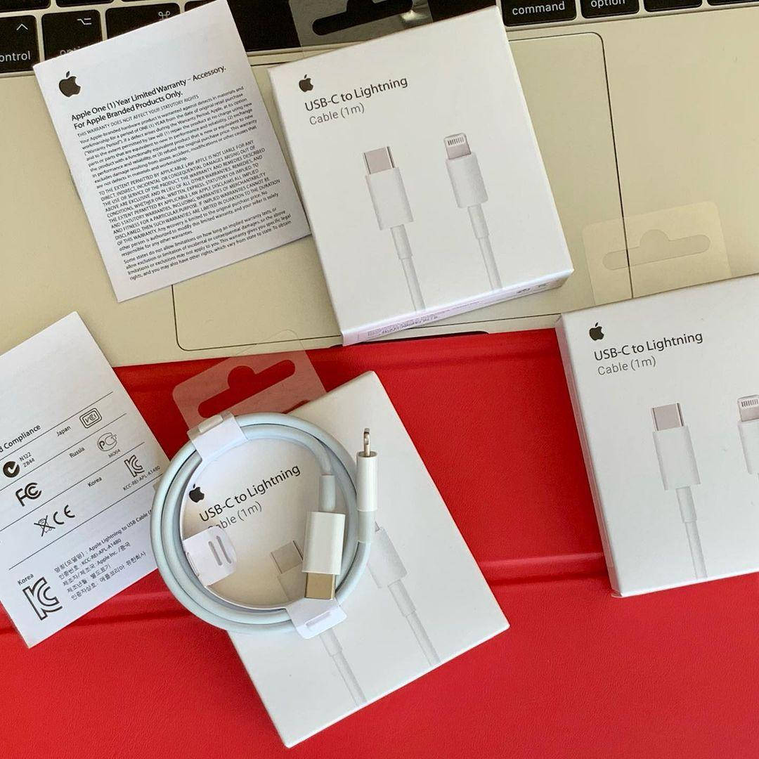 

Кабель зарядный для Iphone Apple USB-C to Lightning Шнур для зарядки Айфона Оригинальный, Белый