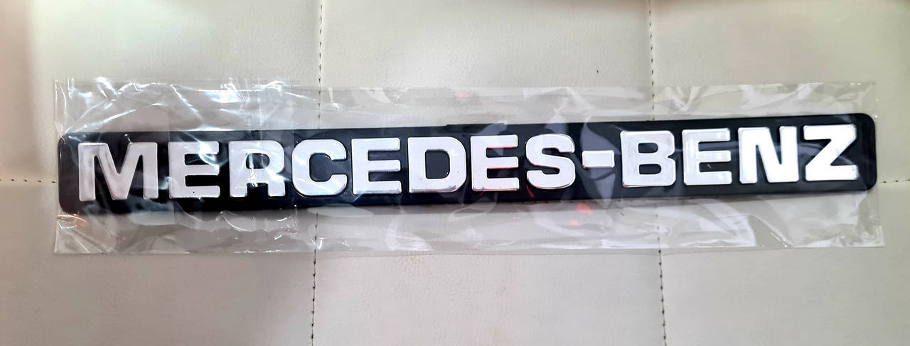 

Эмблема на багажник , надпись на багажник Mercedes-Benz , Mercedes E-CLass W124 W123 W201 W126 (35*3,5)