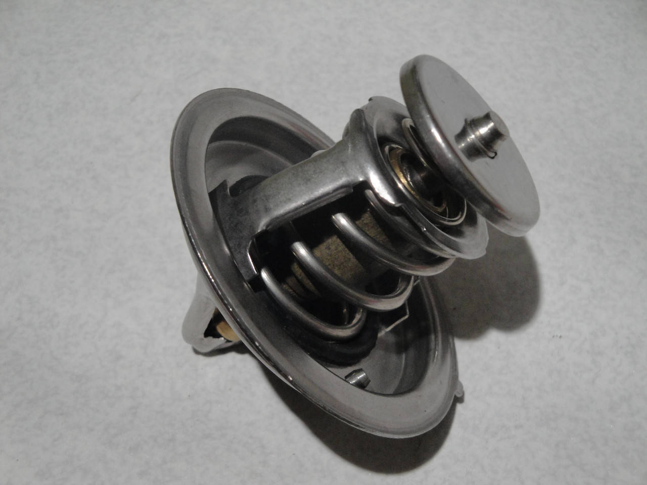 

Термостат двигателя MITSUBISHI CANTER FUSO 659/859 4D34T JAPACO