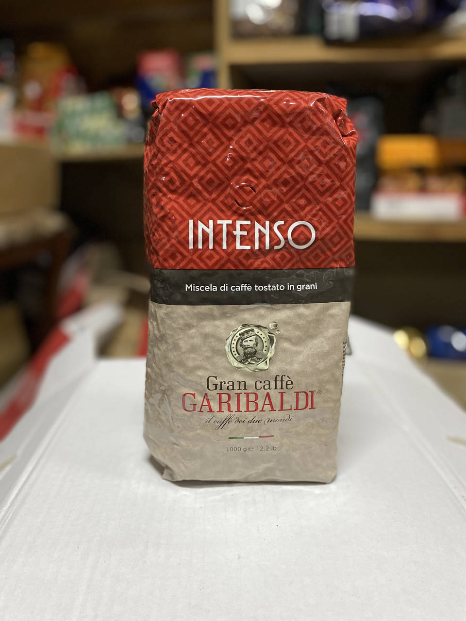 

Кава в зернах Garibaldi Intenso 1 кг