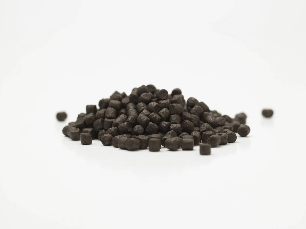 

Корм для осетра BioMar EFICO SIGMA 811 8 мм, 25 кг