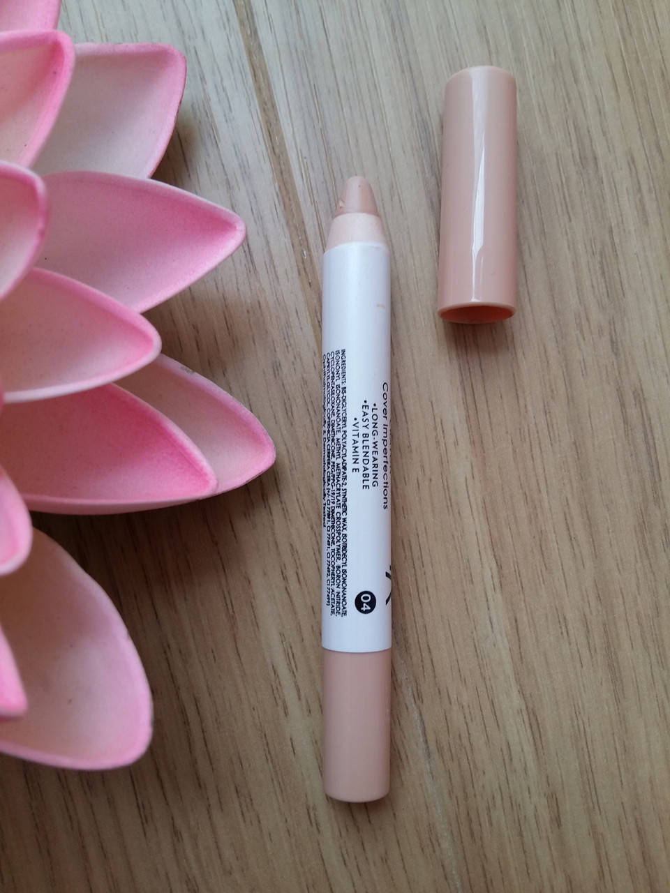 

Консилер и корректор «GOLDEN ROSE» CONCEALER & CORRECTOR CRAYON № 04