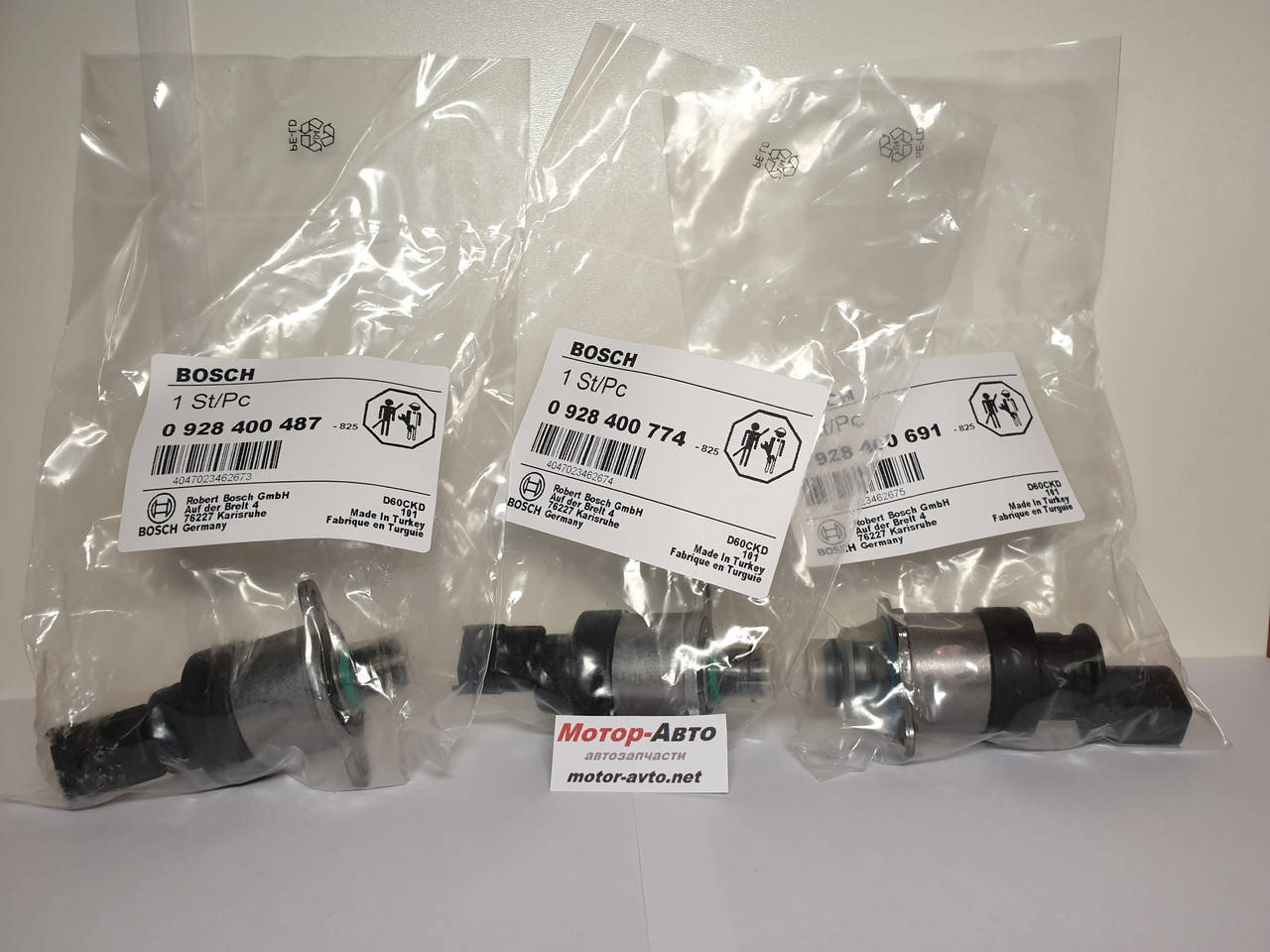 

Датчик давления топлива 0928400825, 0 928 400 825